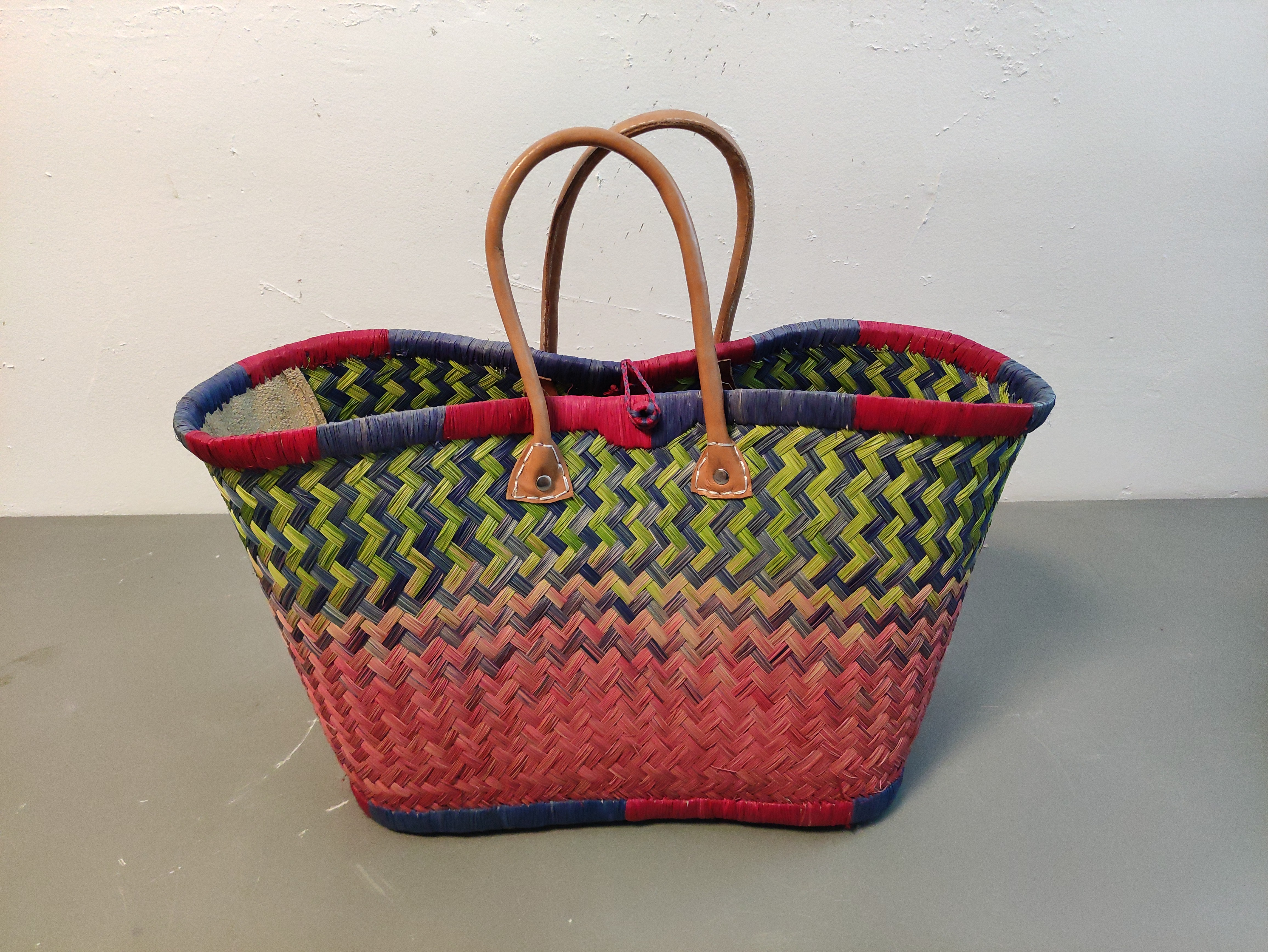 bolsa capazo madagascar africa paja cuero 29x48x30 t8u